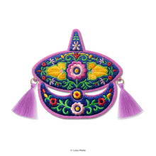 Load image into Gallery viewer, Wau Permai - Embroidery Magnet

