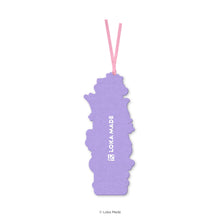 Load image into Gallery viewer, Travel Bersameow: Singapore - Embroidery Bookmark
