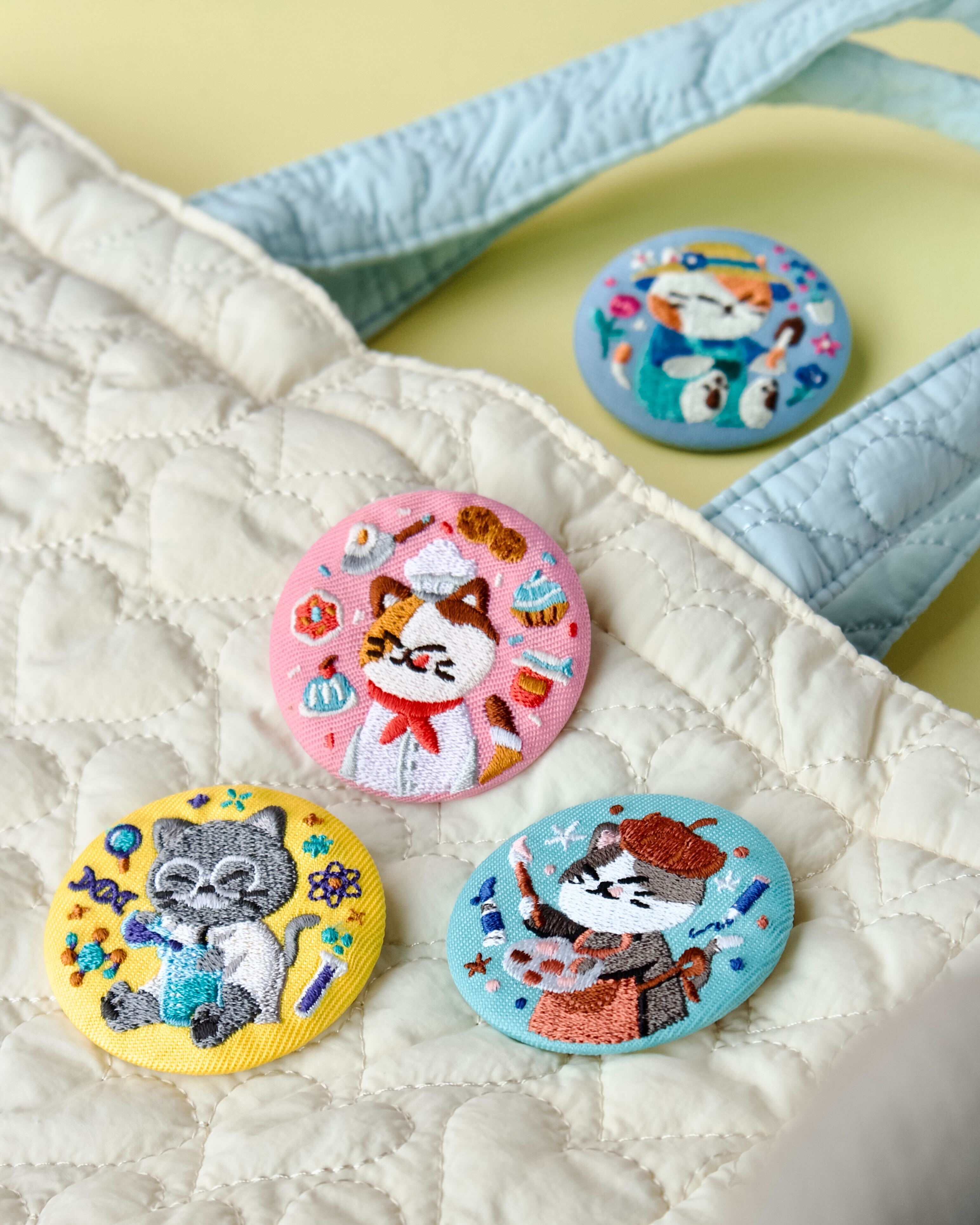 Cats At Work - Embroidery Pin Blind Bag