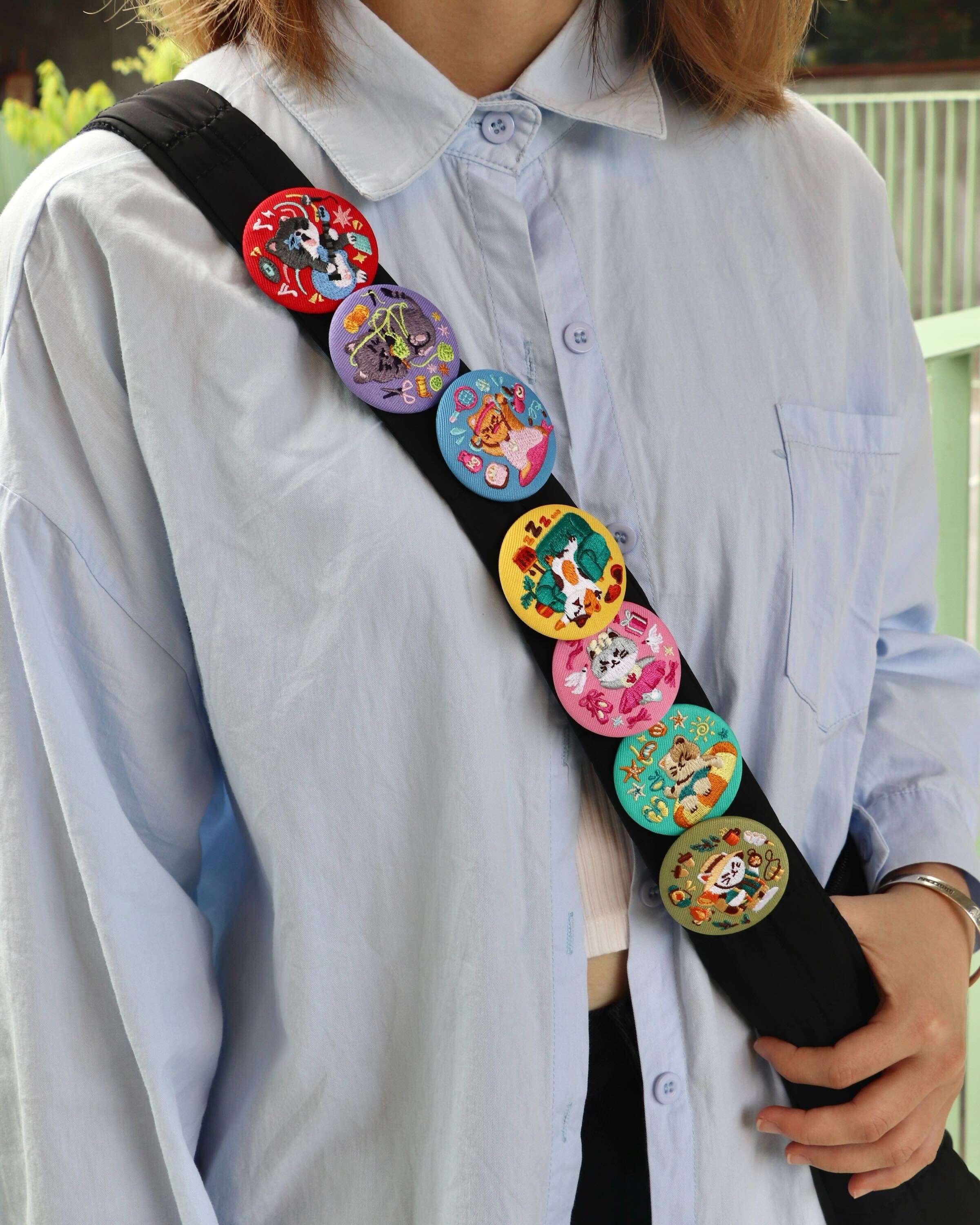 Cats After Work - Embroidery Pin Blind Bag