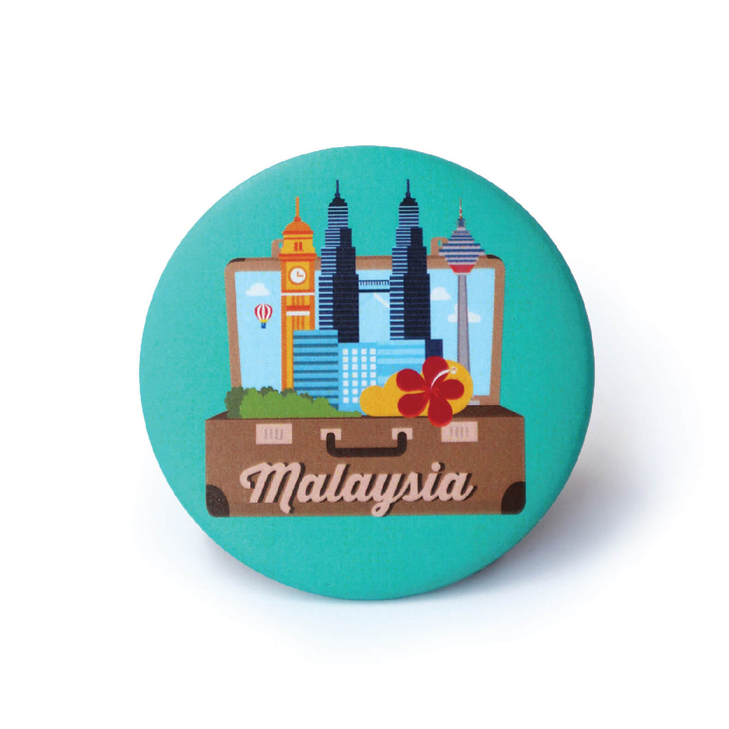 FM22 Magnet Badge: Malaysia Suitcase